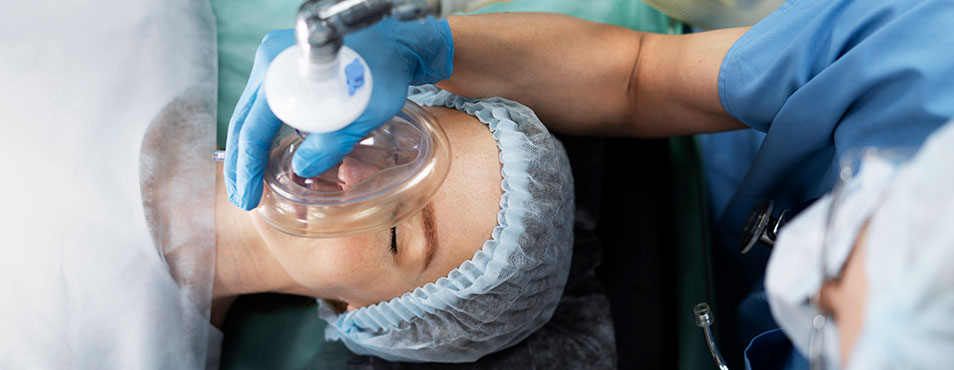 Anaesthesia & Critical Care